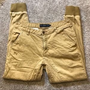 Well Versed Men’s Khaki Jogger Pant, 32